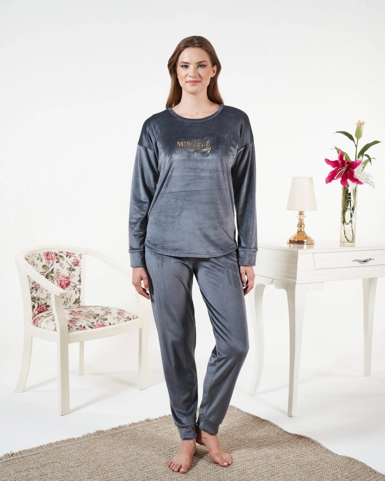 Estiva 25381 Uzun Kol Kadife Pijama Takımı