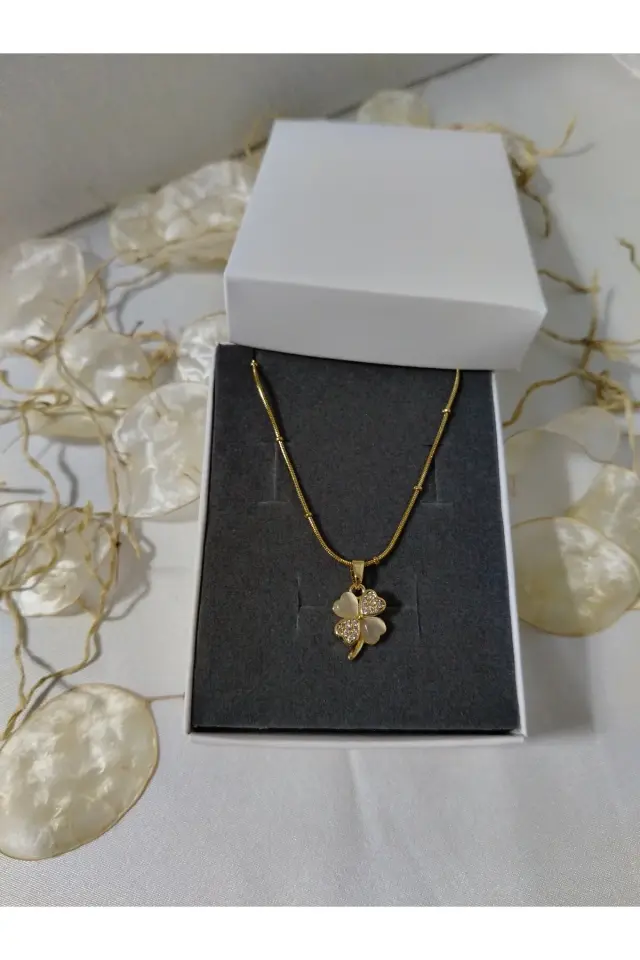 Küçük Yonca Gold Çelik Kolye